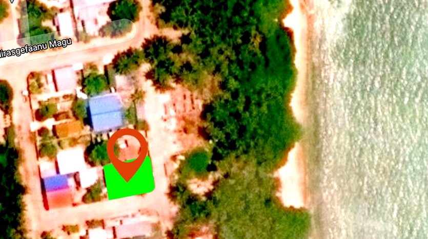 Prime Beach-front Property 4000sqf for sale